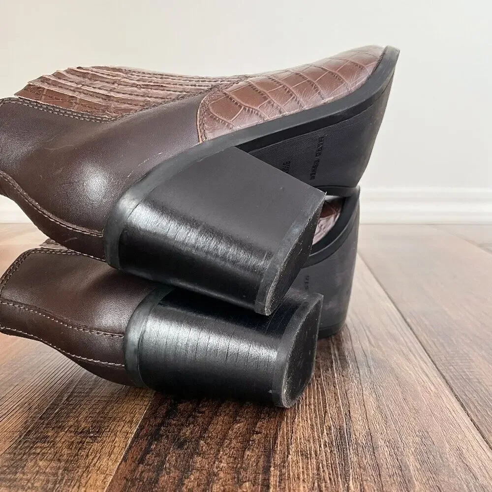 Marc Fisher Croc Embossed Ankle Bootie Pointed Toe Faux Leather Size 8.5 Brown